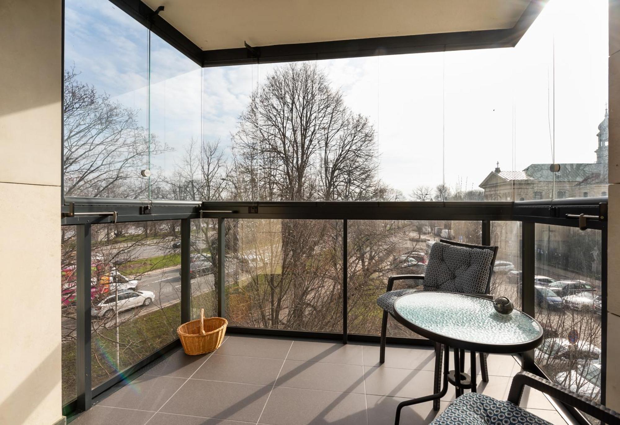 Solec Cristal Home Apartment Varşovia Exterior foto